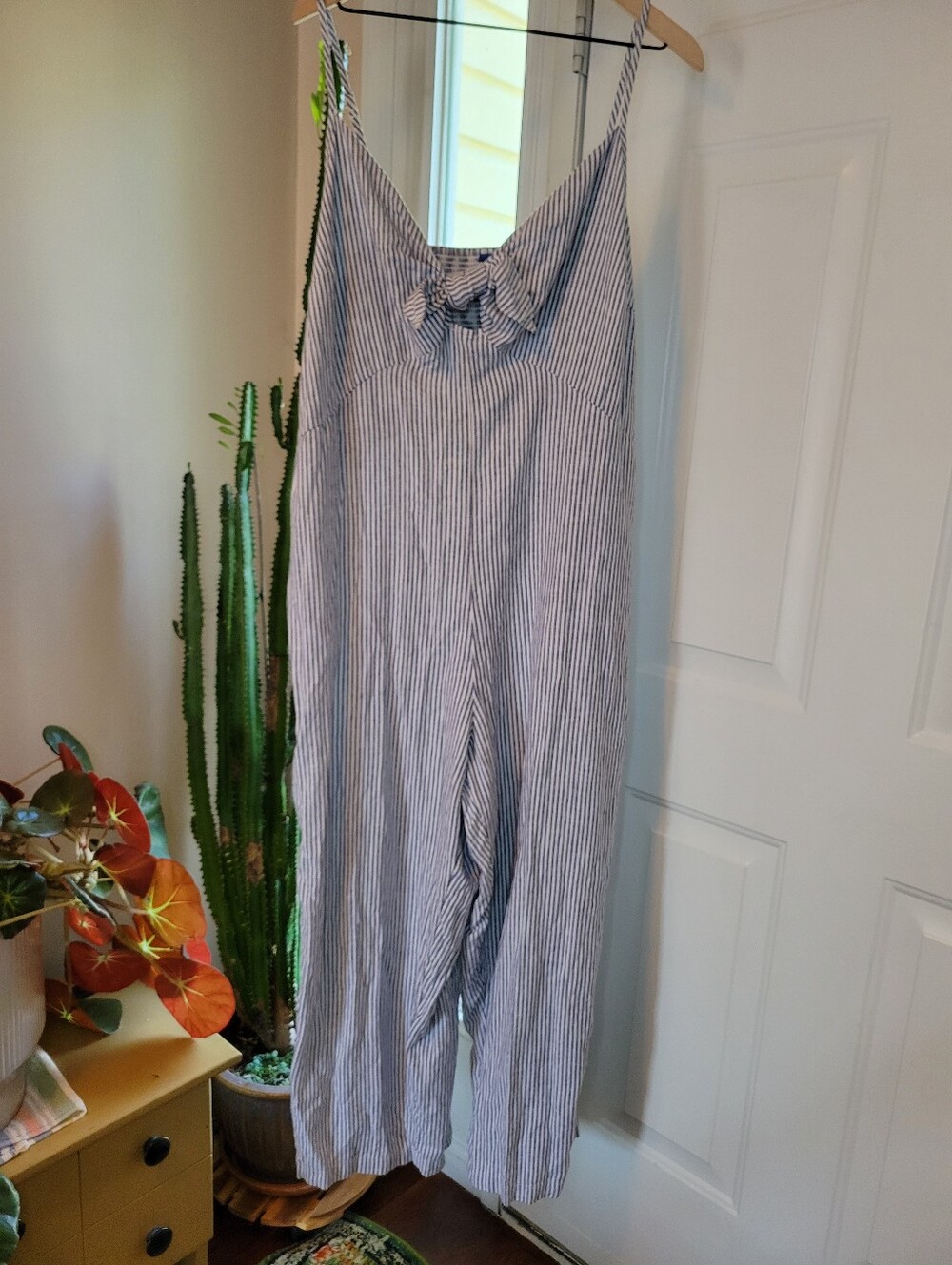 NEW Old Navy Striped Smocked Cropped Knotted Linen-Blend Cami Jumpsuit XXL